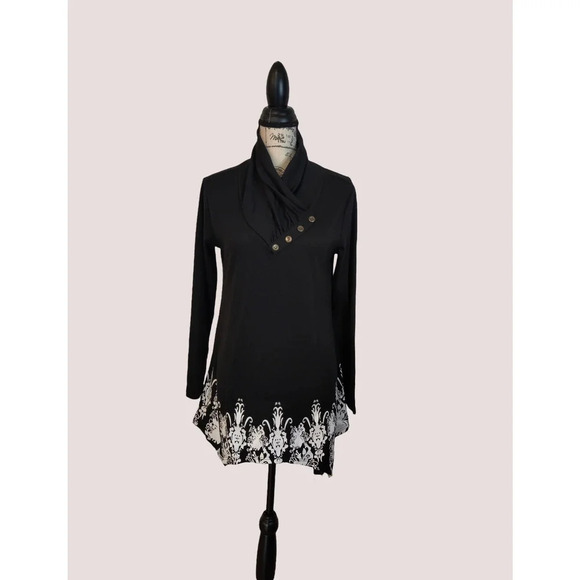 SeSe Code Black & White Long Sleeve Asymmetric Floral Longline Tunic Top Size M - Picture 2 of 10